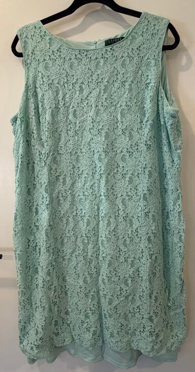 Ralph Lauren Dresses & Skirts - Ralph Lauren Plus Size Cocktail Dress Elegant Garden Party Slimming Flattering